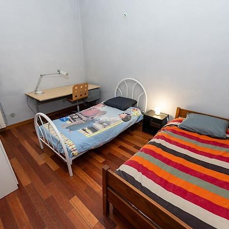 Anna-Maria : Grand Appartement 10 Personnes+Parking Prive -Actif+ Location- Marsella Exterior foto