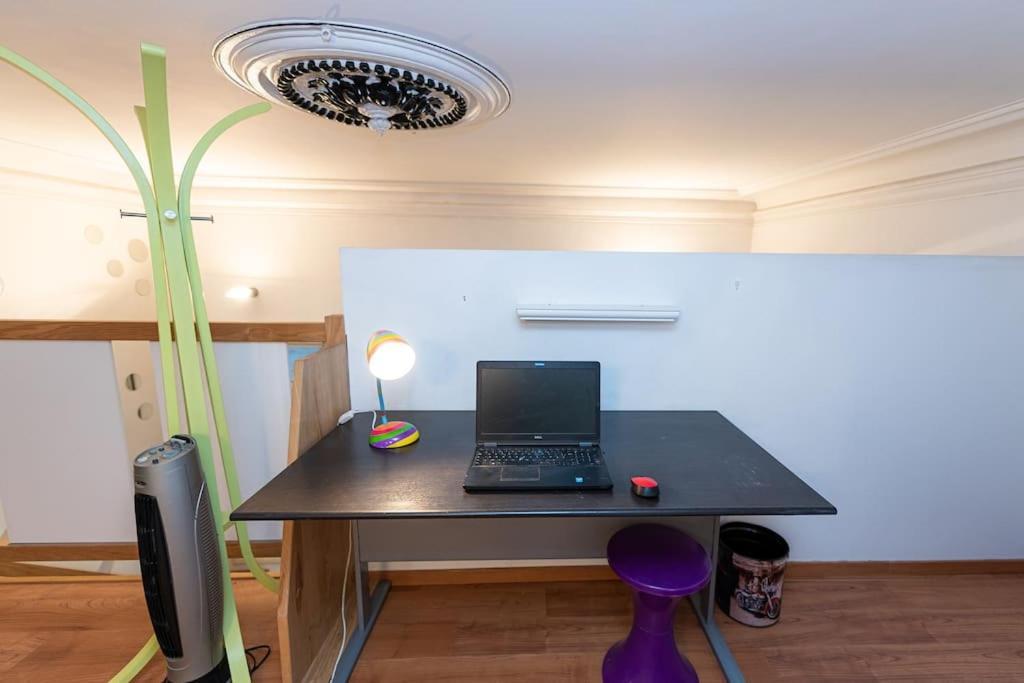 Anna-Maria : Grand Appartement 10 Personnes+Parking Prive -Actif+ Location- Marsella Exterior foto